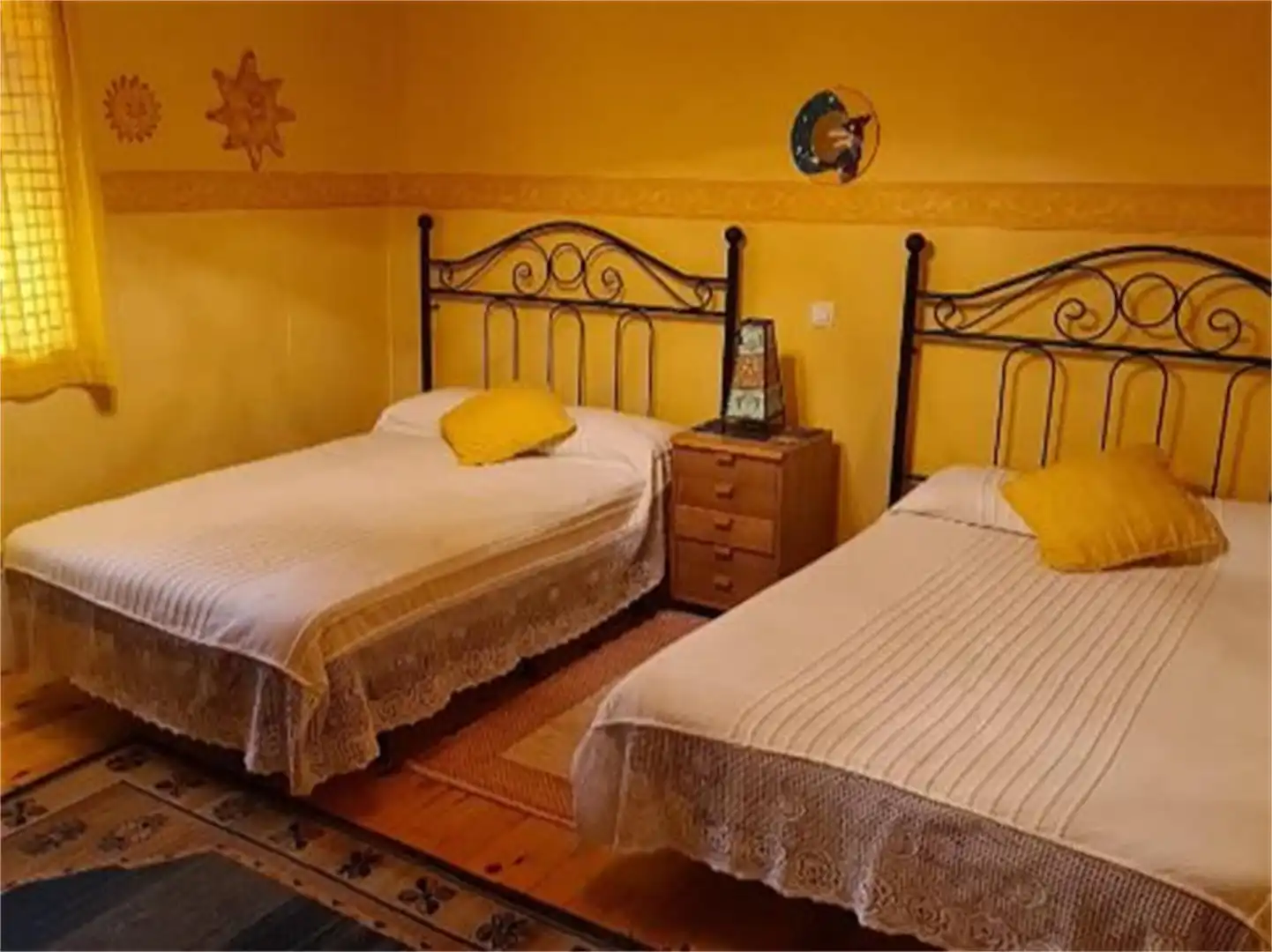 Casa o xalet en venda a Calle Estación, Espinosa de Villagonzalo Dormitori de Casa o xalet en venda en Espinosa de Villagonzalo amb Aire condicionat, Calefacció i Jardí privat