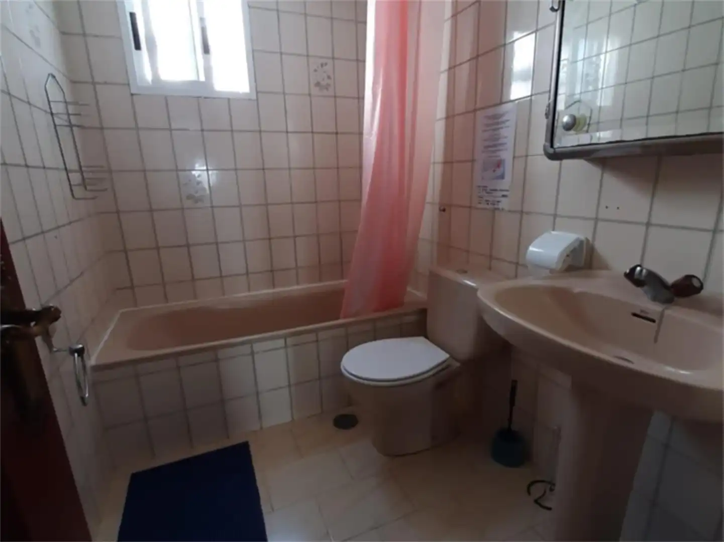 Houses for sale in Travesía Conxo de Arriba, 29, Conxo Bathroom of Houses for sale in Santiago de Compostela