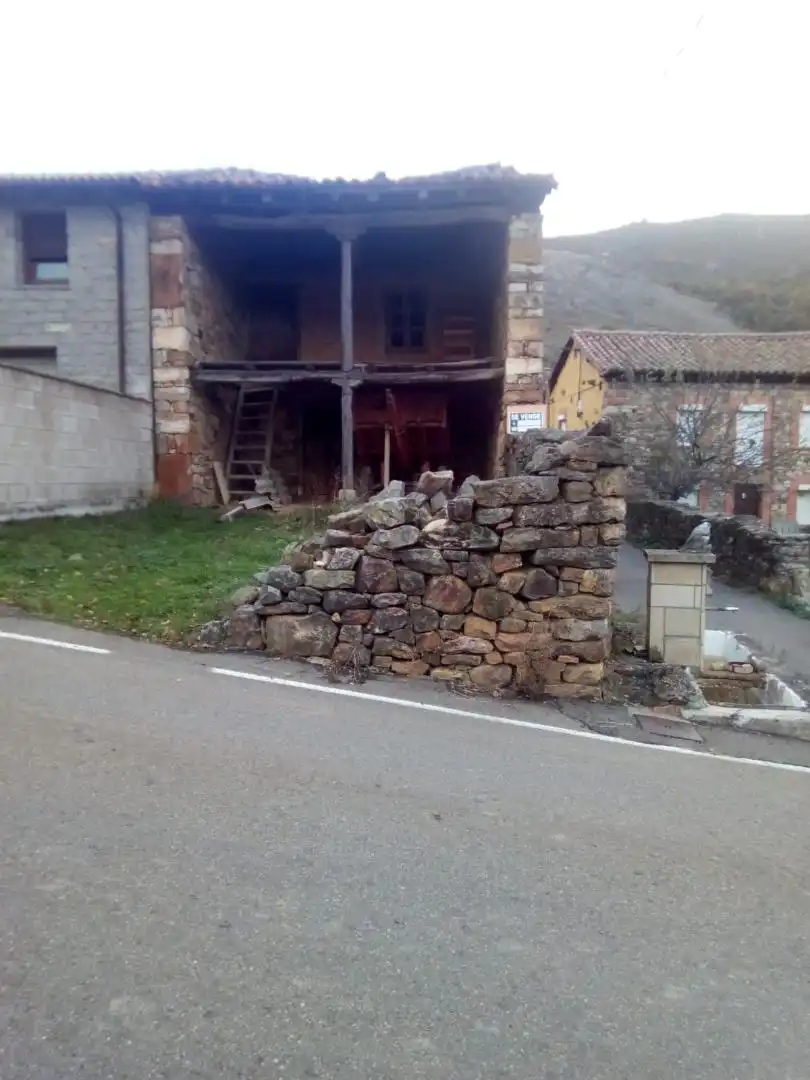 Grundstücke zum Verkauf in Boñar Außenansicht von Grundstücke zum Verkauf in Boñar