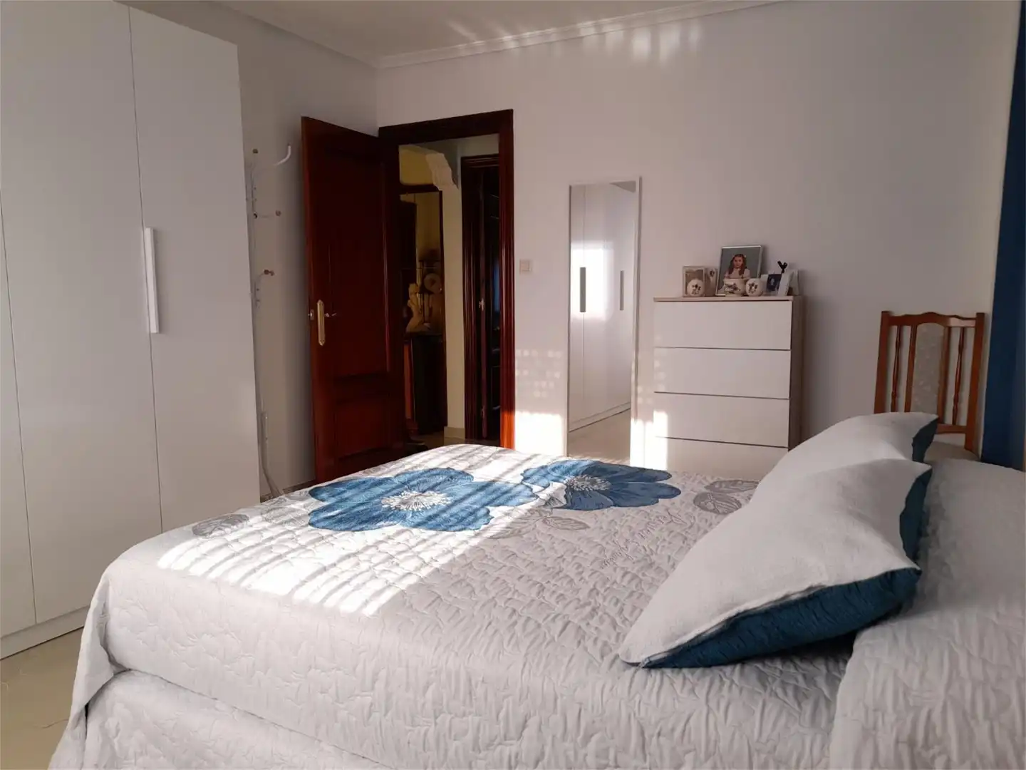 Casa o chalet en venta en Frías Habitación de Casa o chalet en venta en Frías con Jardín privado, Terraza y Trastero