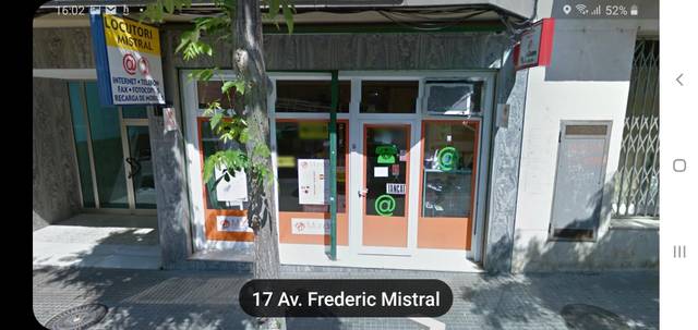 Local comercial en Alquiler en Avinguda Frederic Mistral en Centre