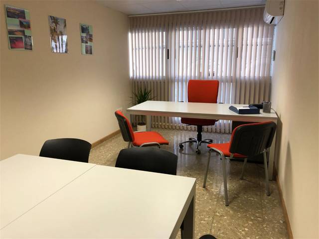 Oficina en Alquiler en Plaza de la Montañeta, 3 en Barrio del Centro