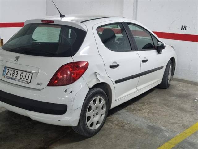 Garaje en Alquiler en Calle Calzada de la Infanta, 19 en V Centenario - Piletas - Capuchinos