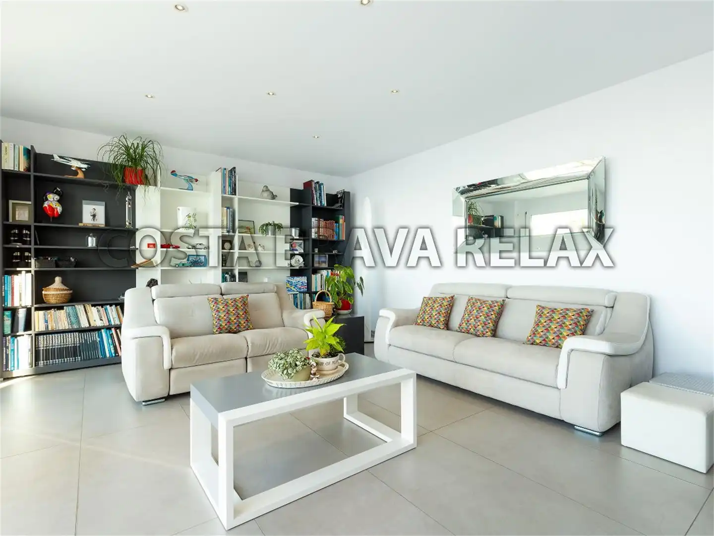 Flat for sale in Carrer d'Antoni Canals, 114, Almadrava - Canyelles - Puig-Rom Living room of Flat for sale in Roses with Air Conditioner, Heating and Terrace