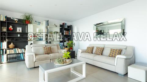 Foto 2 de Pis en venda a Carrer D'antoni Canals, 114, Almadrava - Canyelles - Puig-Rom, Girona