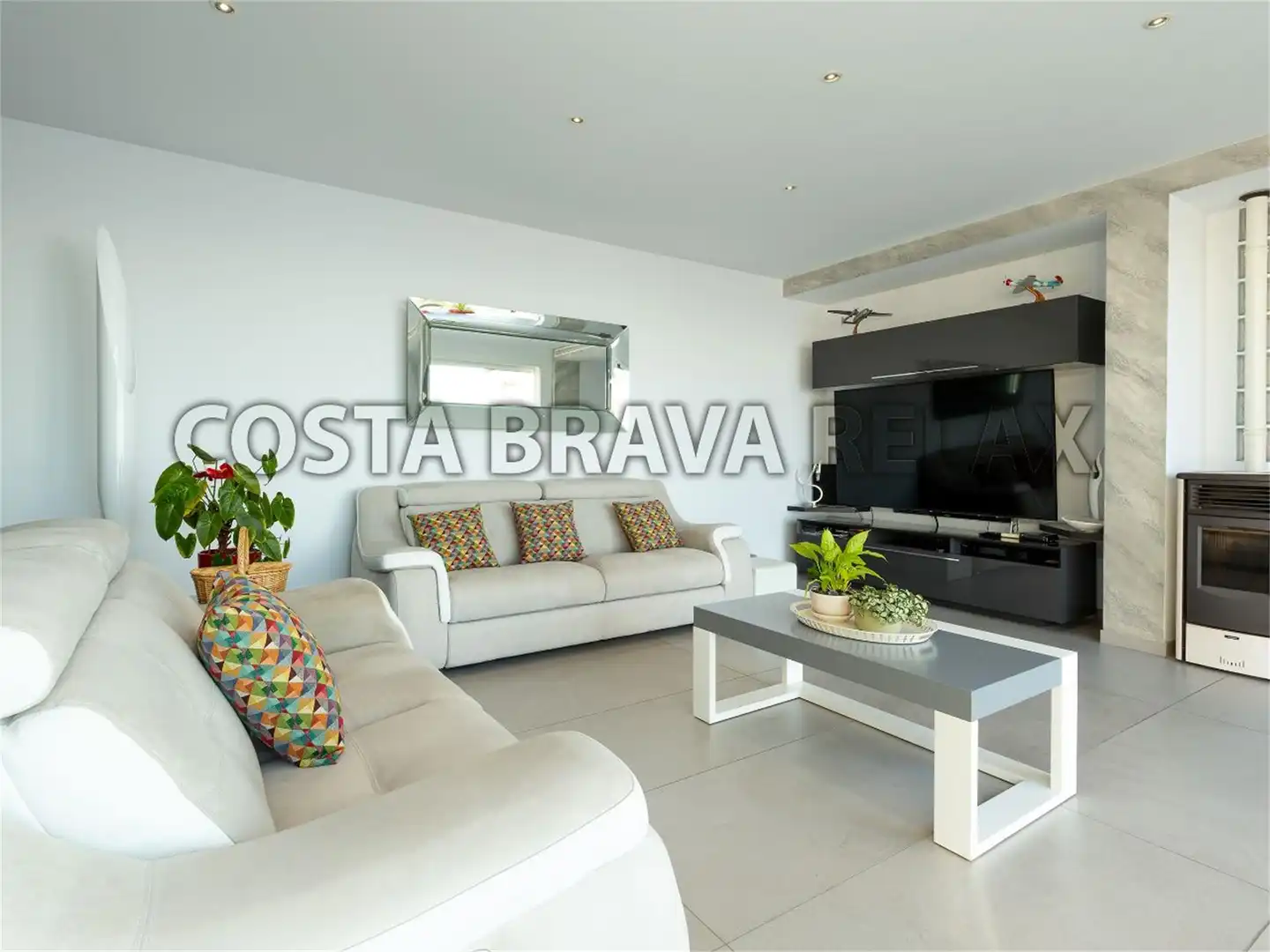 Flat for sale in Carrer d'Antoni Canals, 114, Almadrava - Canyelles - Puig-Rom Living room of Flat for sale in Roses with Air Conditioner, Heating and Terrace