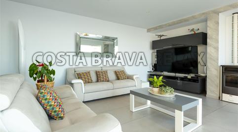 Foto 3 de Pis en venda a Carrer D'antoni Canals, 114, Almadrava - Canyelles - Puig-Rom, Girona