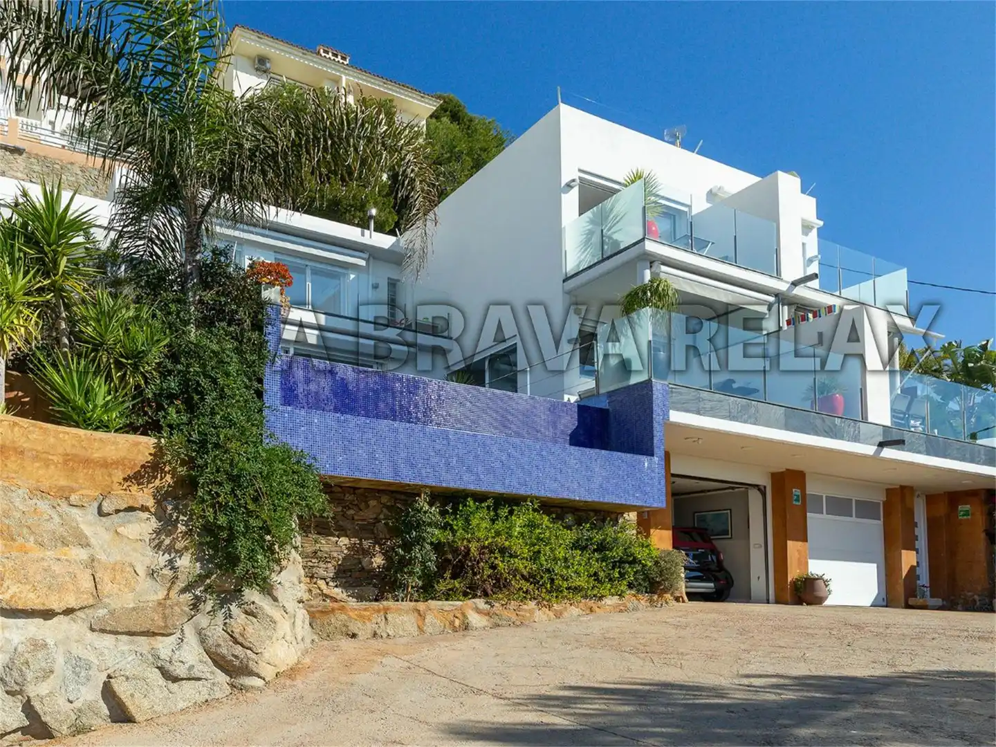 Flat for sale in Carrer d'Antoni Canals, 114, Almadrava - Canyelles - Puig-Rom Exterior view of Flat for sale in Roses with Air Conditioner, Heating and Terrace