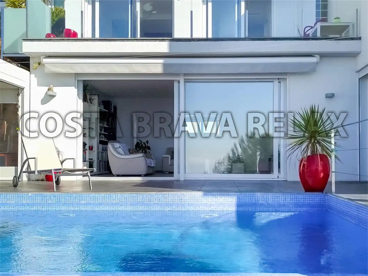 Flat for sale in Carrer d'Antoni Canals, 114, Almadrava - Canyelles - Puig-Rom Exterior view of Flat for sale in Roses with Air Conditioner, Heating and Terrace