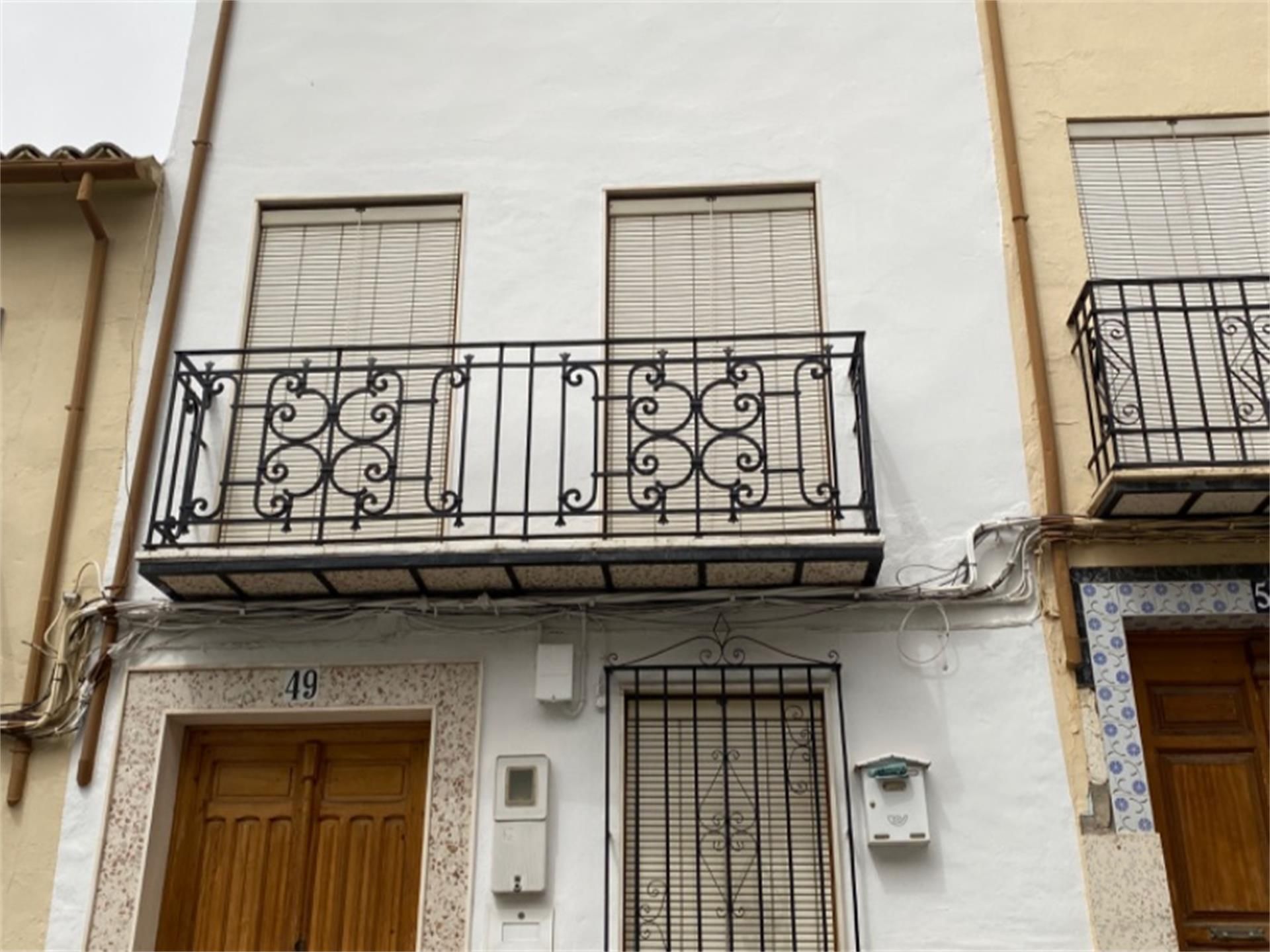 Vista exterior de Pis en venda en Rute amb Terrassa, Traster i Moblat