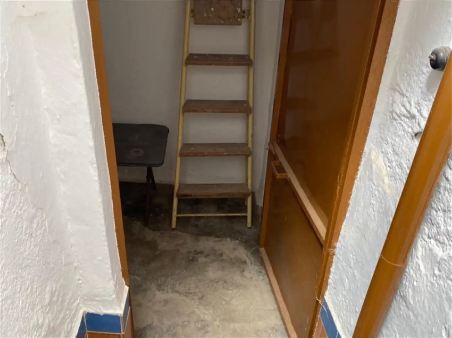 Piso en venta en Rute con Terraza, Trastero y Amueblado