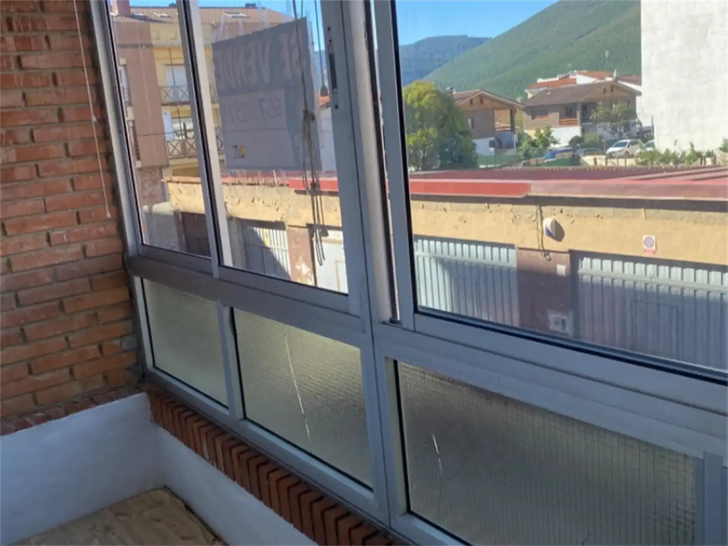 Vista exterior de Piso en venta en Trespaderne con Calefacción, Parquet y Terraza
