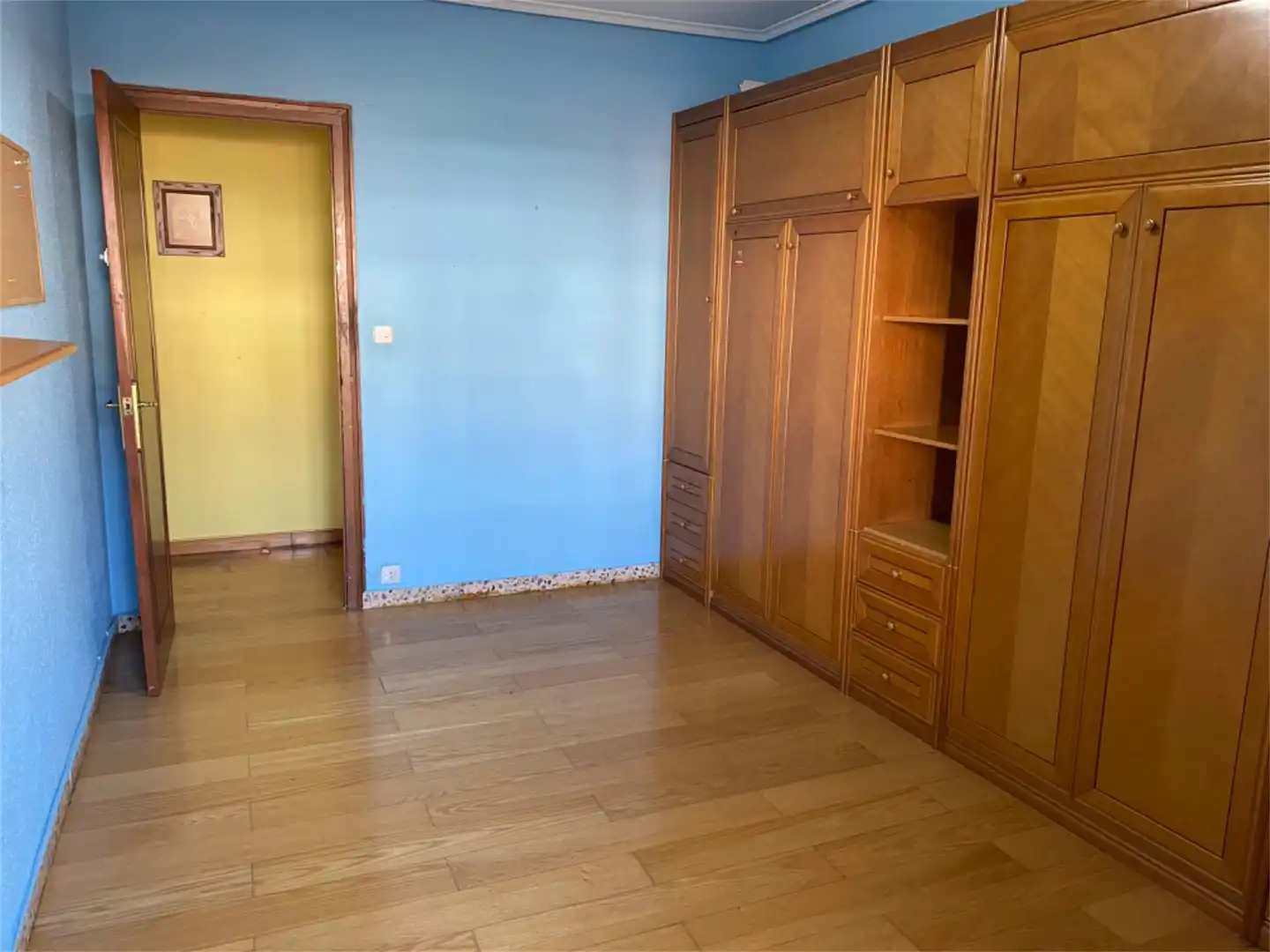 Habitación de Piso en venta en Trespaderne con Calefacción, Parquet y Terraza