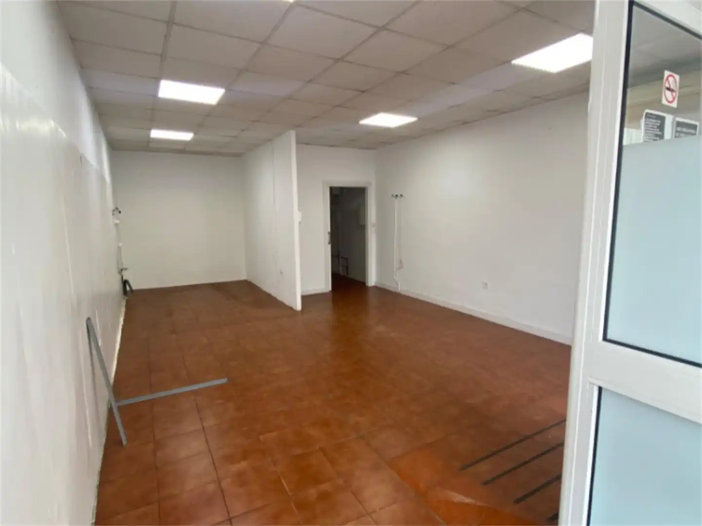 Local de alquiler en Avenida Clara Campoamor, 3, Barrio Alto Local de alquiler en San Juan de Aznalfarache con Aire acondicionado y Calefacción