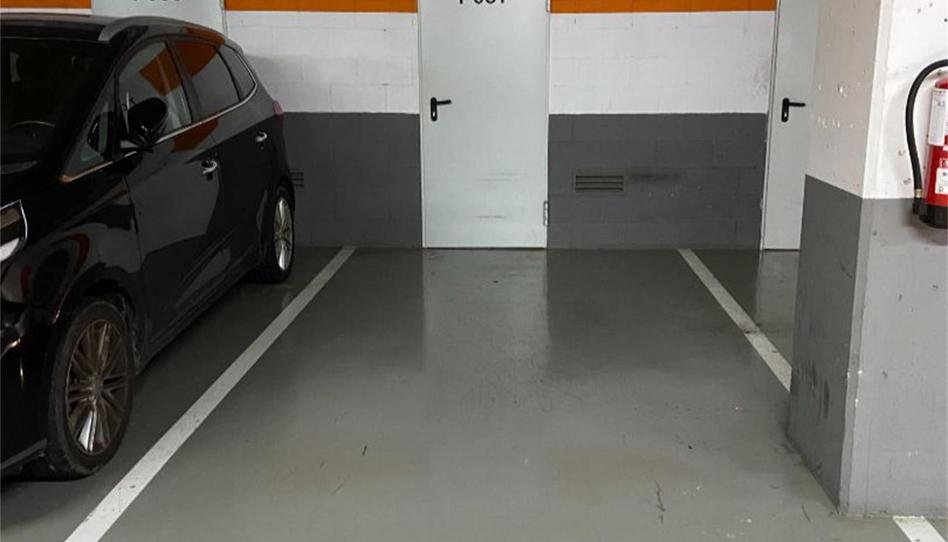 Foto 1 de Garatge de lloguer a Carrer del Penedès, Fontsanta - Fatjó, Barcelona