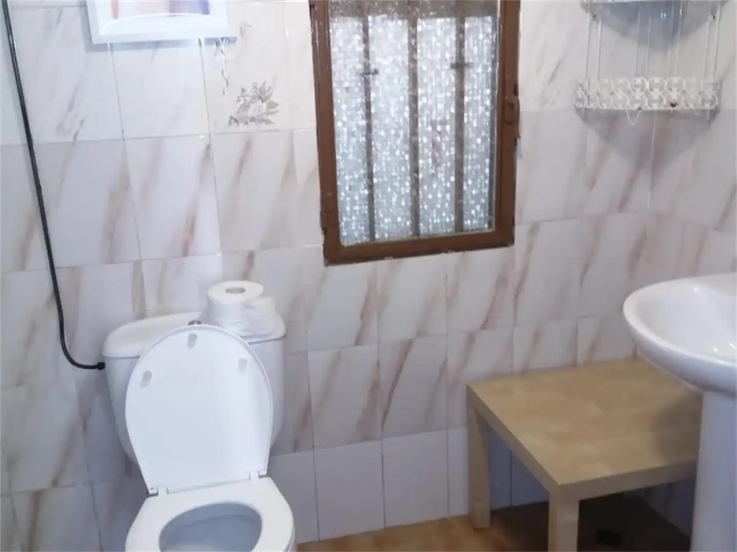 Flat for sale in Calle Cervanta, Corral de Almaguer Bathroom of Flat for sale in Corral de Almaguer with Air Conditioner, Heating and Terrace