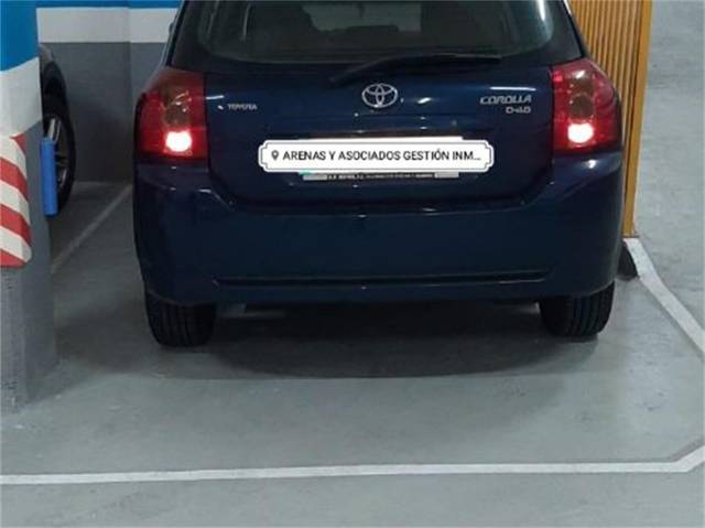 Garaje en Venta en Avenida Alfonso IX de León en Garrido Sur