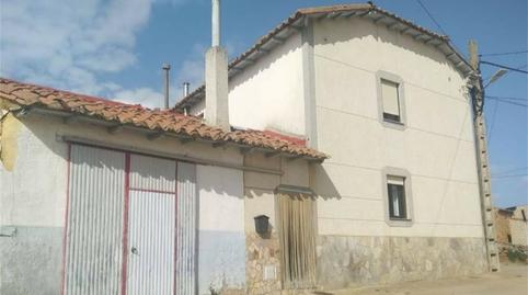 Foto 2 de Casa adosada en venta en Calle Alfonso XIII, 13, Fuente Encalada, Zamora