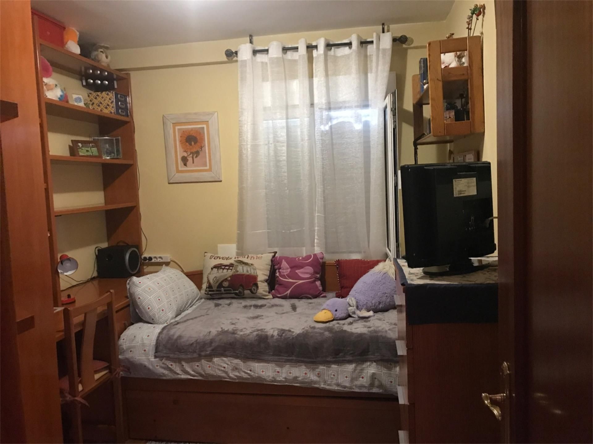Bedroom of Flat to share in Oviedo   with Heating