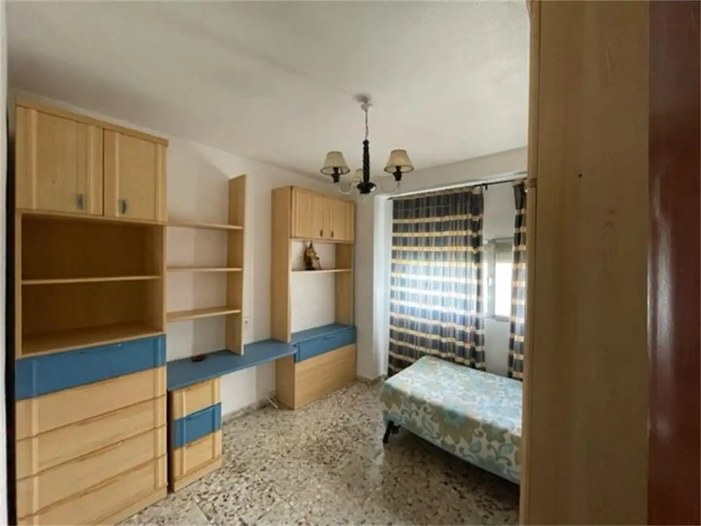 Casa o xalet en venda a Calle Doña Luisa Villanova, Polideportivo Dormitori de Casa o xalet en venda en Alhendín amb Terrassa