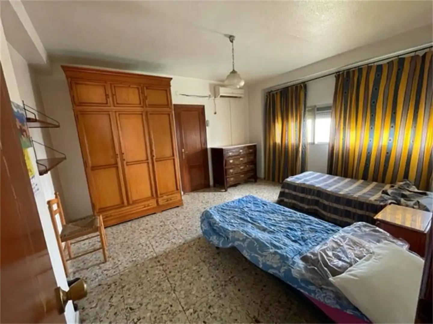 Casa o xalet en venda a Calle Doña Luisa Villanova, Polideportivo Dormitori de Casa o xalet en venda en Alhendín amb Terrassa