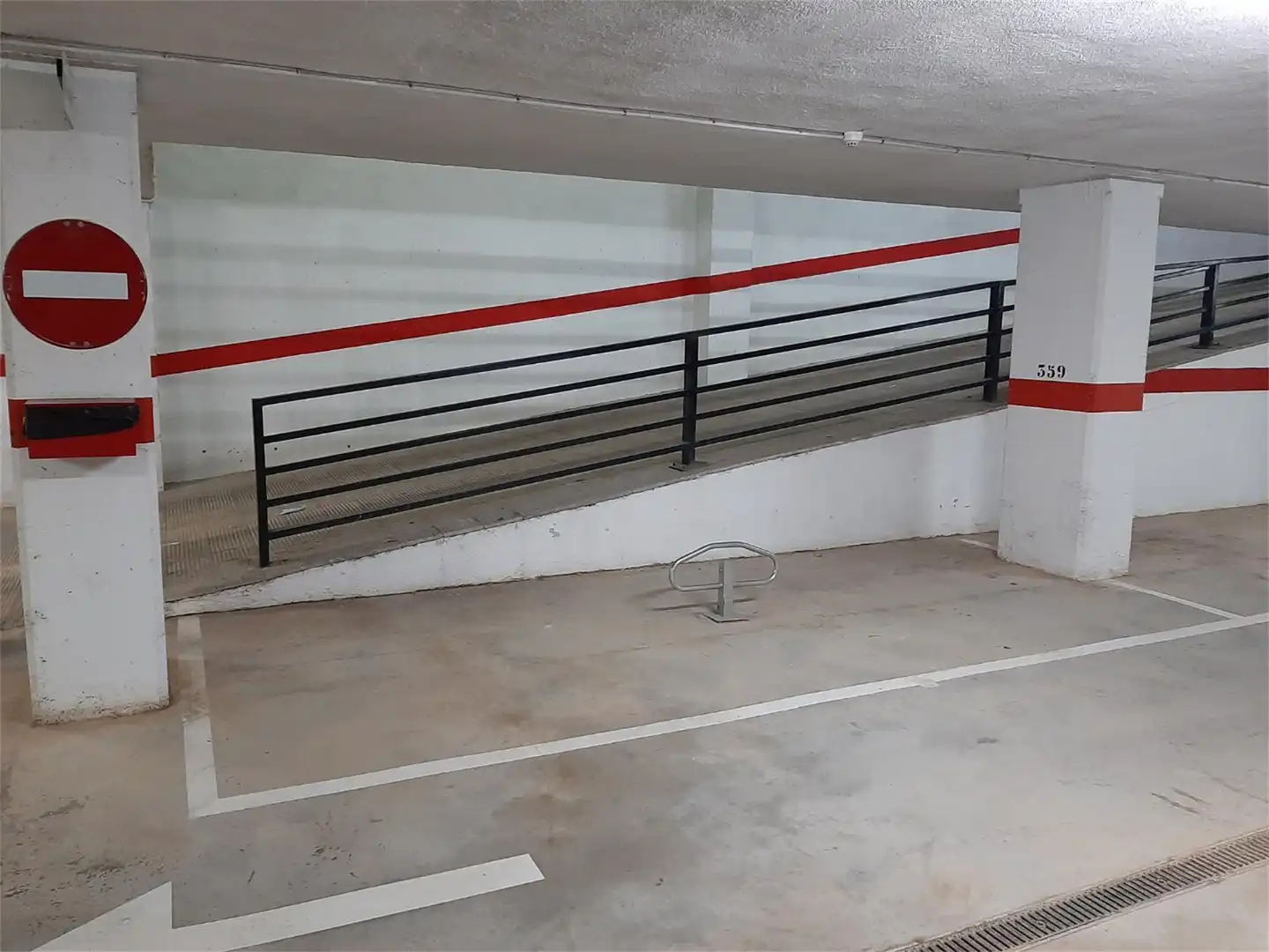 Garaje de alquiler en Avenida Central, 10, Marina Trebol - Neptuno Parking de Garaje de alquiler en Oropesa del Mar / Orpesa