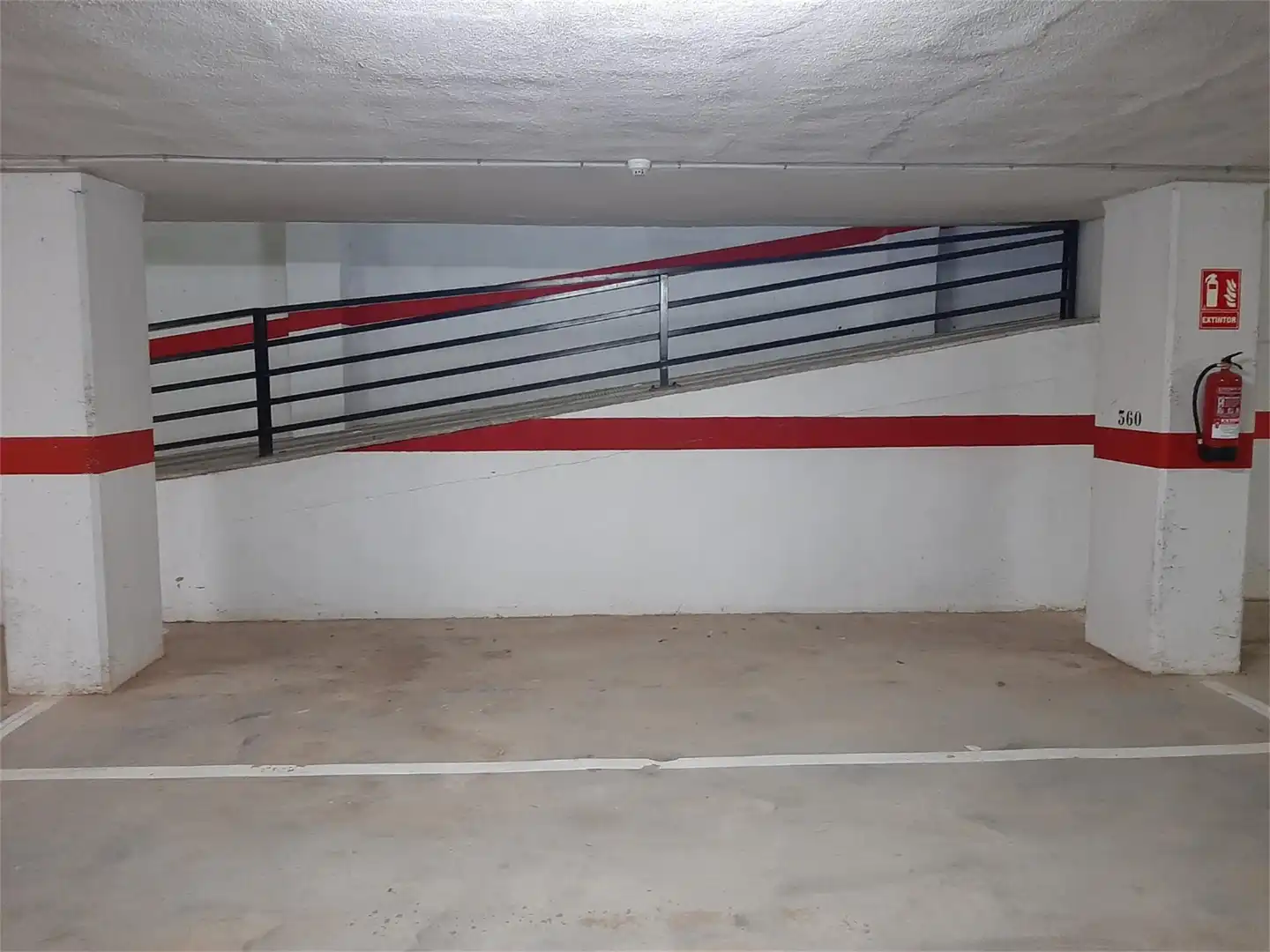 Garaje de alquiler en Avenida Central, 10, Marina Trebol - Neptuno Parking de Garaje de alquiler en Oropesa del Mar / Orpesa