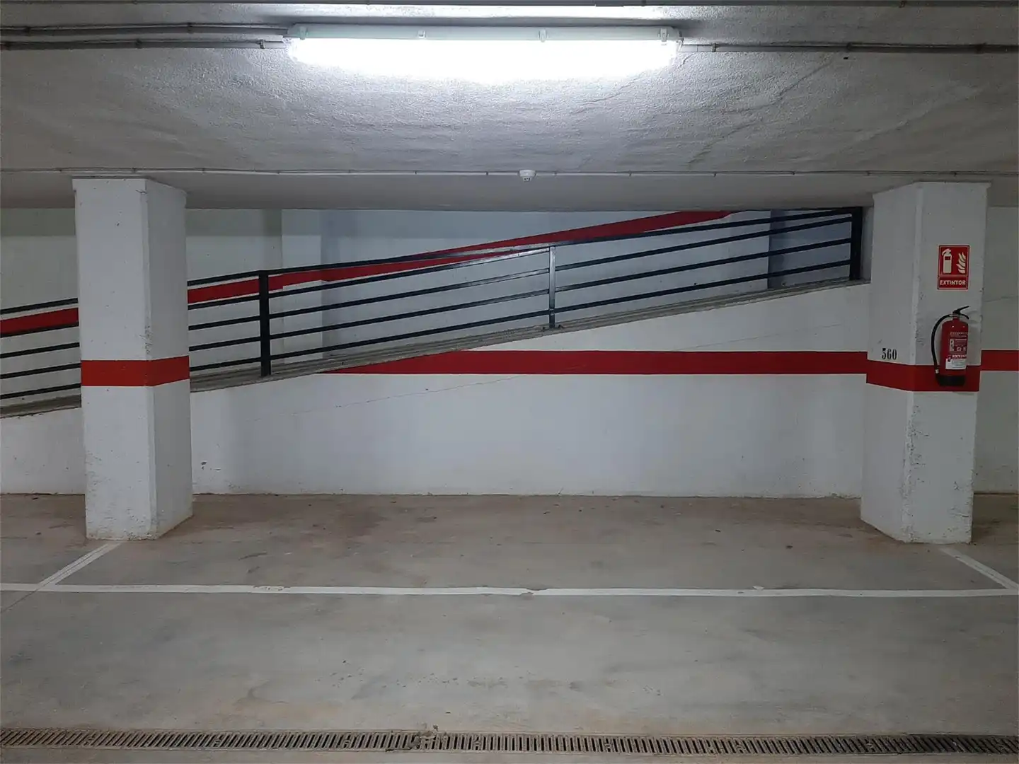 Garaje de alquiler en Avenida Central, 10, Marina Trebol - Neptuno Parking de Garaje de alquiler en Oropesa del Mar / Orpesa