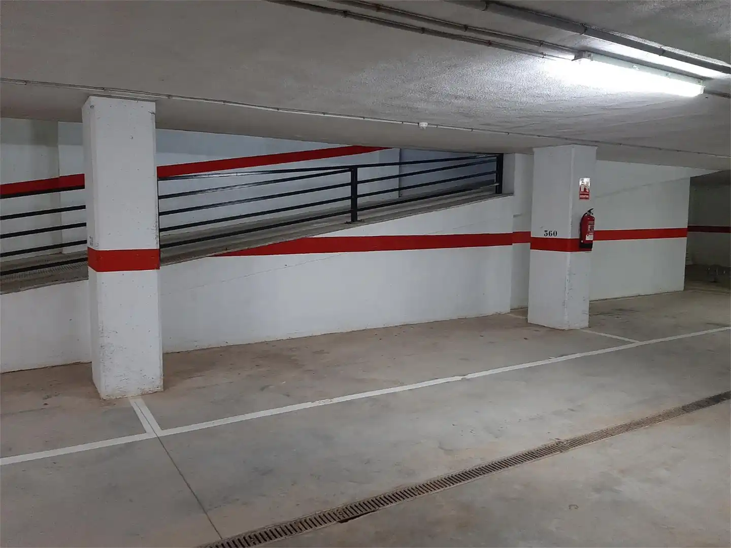 Garaje de alquiler en Avenida Central, 10, Marina Trebol - Neptuno Parking de Garaje de alquiler en Oropesa del Mar / Orpesa