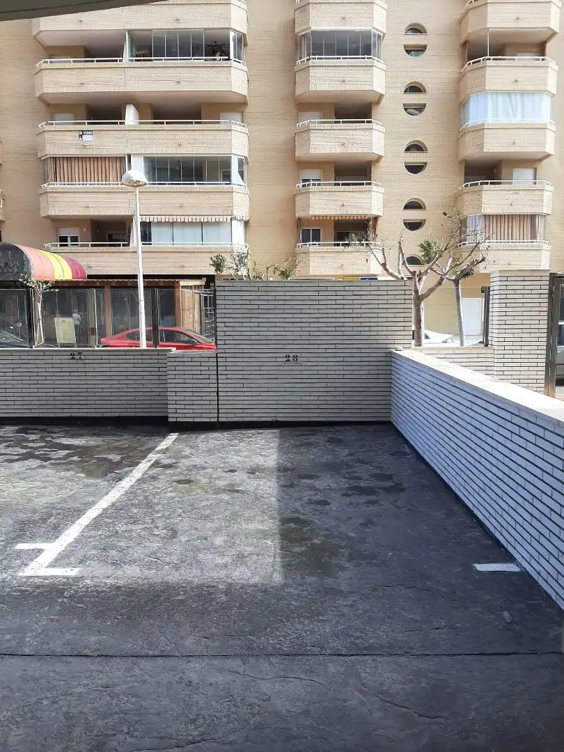 Garage for rent in Calle Ausiás March, Jardines del Mar Parking of Garage for rent in Oropesa del Mar / Orpesa