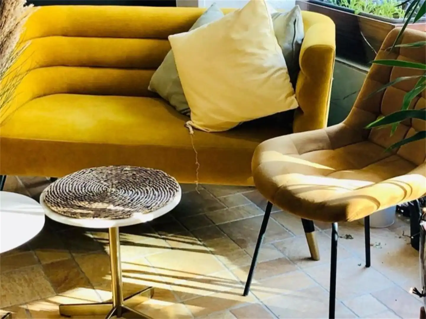 Sala de estar de Local en venta en Marbella con Aire acondicionado y Amueblado