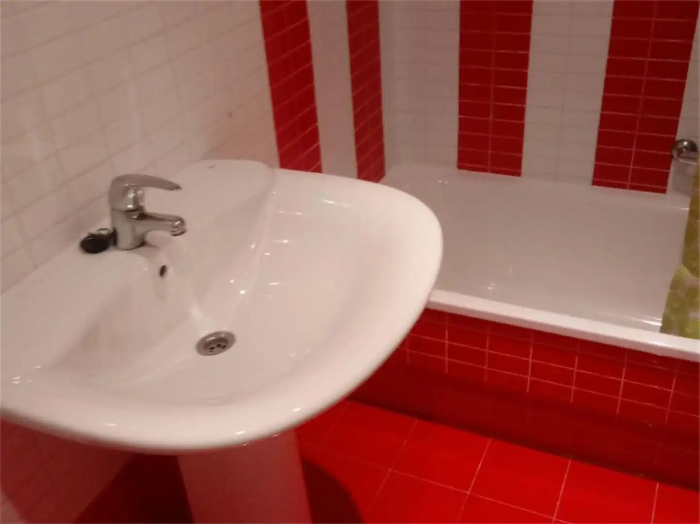Wohnung zum Verkauf in Calle Fuente, Villanueva de los Infantes (Ciudad Real) Badezimmer von Wohnung zum Verkauf in Villanueva de los Infantes (Ciudad Real) mit Klimaanlage und Balkon