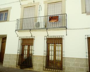 Vista exterior de Pis en venda en Villanueva de los Infantes (Ciudad Real) amb Aire condicionat i Balcó