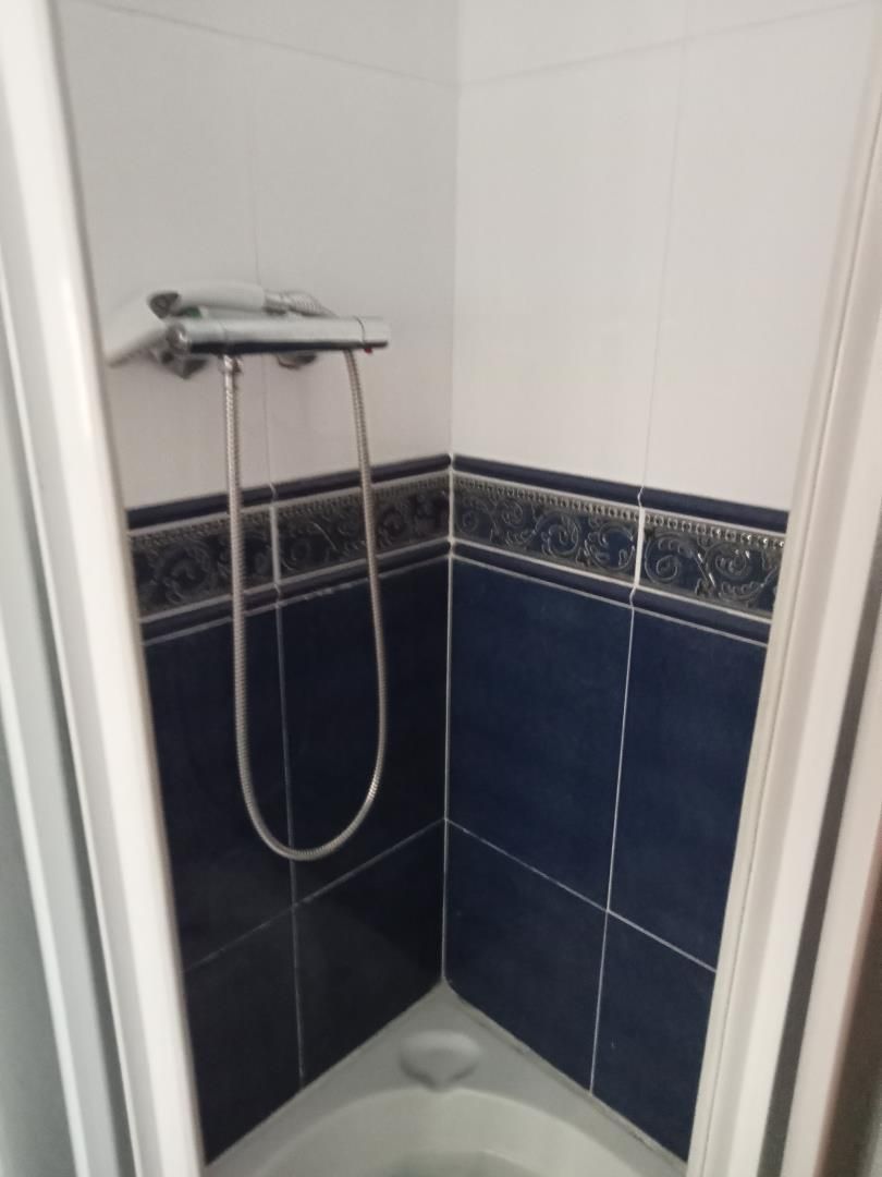 Bathroom of Planta baja for sale in Las Gabias  with Air Conditioner