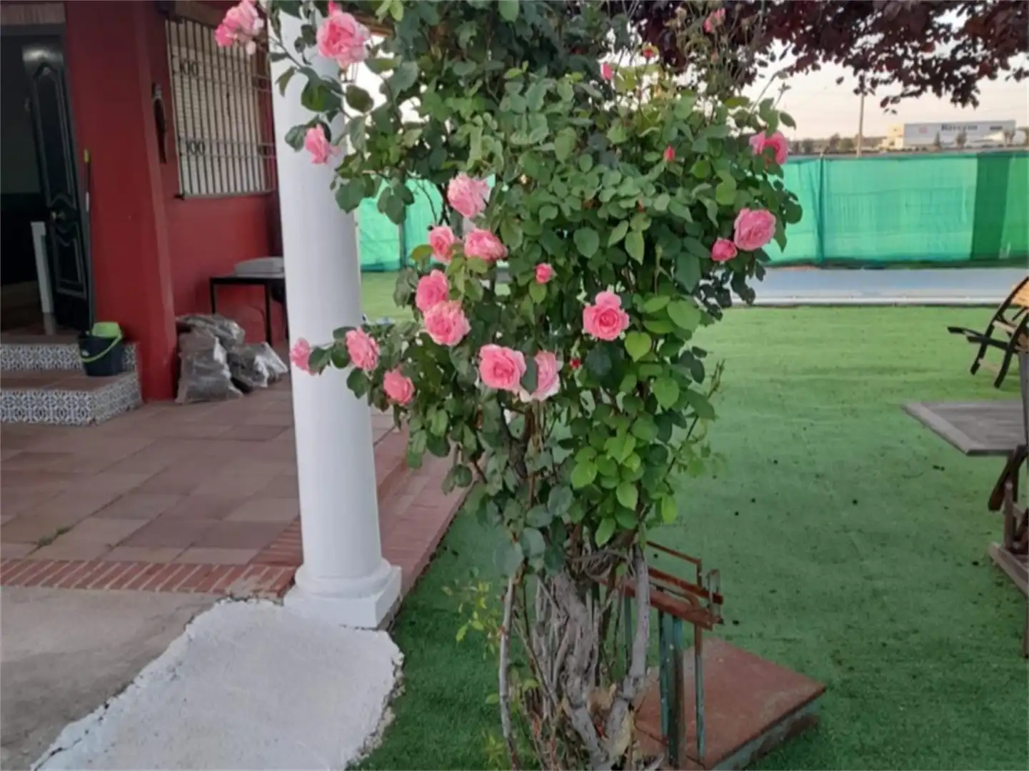 Casa o chalet en venta en Carretera de Antequera, Campillos Jardín de Casa o chalet en venta en Campillos con Calefacción, Jardín privado y Piscina