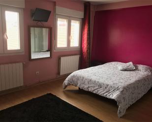 Bedroom of Flat for sale in Santander