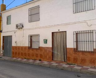 Außenansicht von Einfamilien-Reihenhaus zum verkauf in Domingo Pérez de Granada