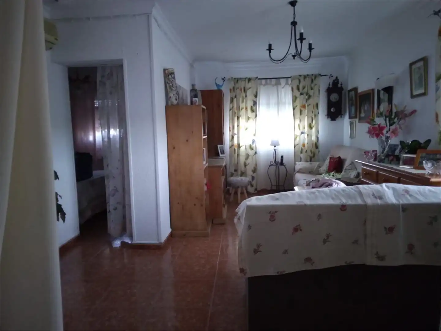Dormitori de Planta baixa en venda en Algeciras amb Aire condicionat