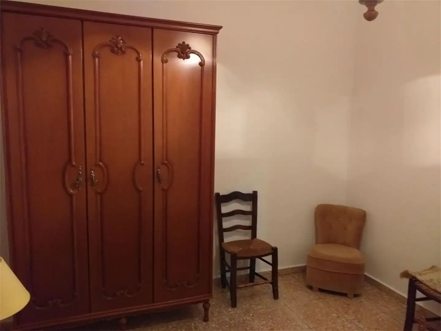 Casa adosada en venta en Calle Núñez de Balboa, Miajadas Habitación de Casa adosada en venta en Miajadas con Terraza y Balcón
