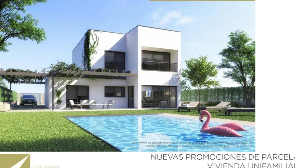 Foto 1 de Residencial en venda a Calle Campanilla, Olivar de Quintos, Sevilla