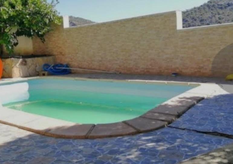 Finca rústica en venda a Avenida Acceso de la Estación, 2d, Benaoján, Málaga - imatge 1 Foto 1 de Finca rústica en venda a Avenida Acceso de la Estación, 2d, Benaoján, Málaga