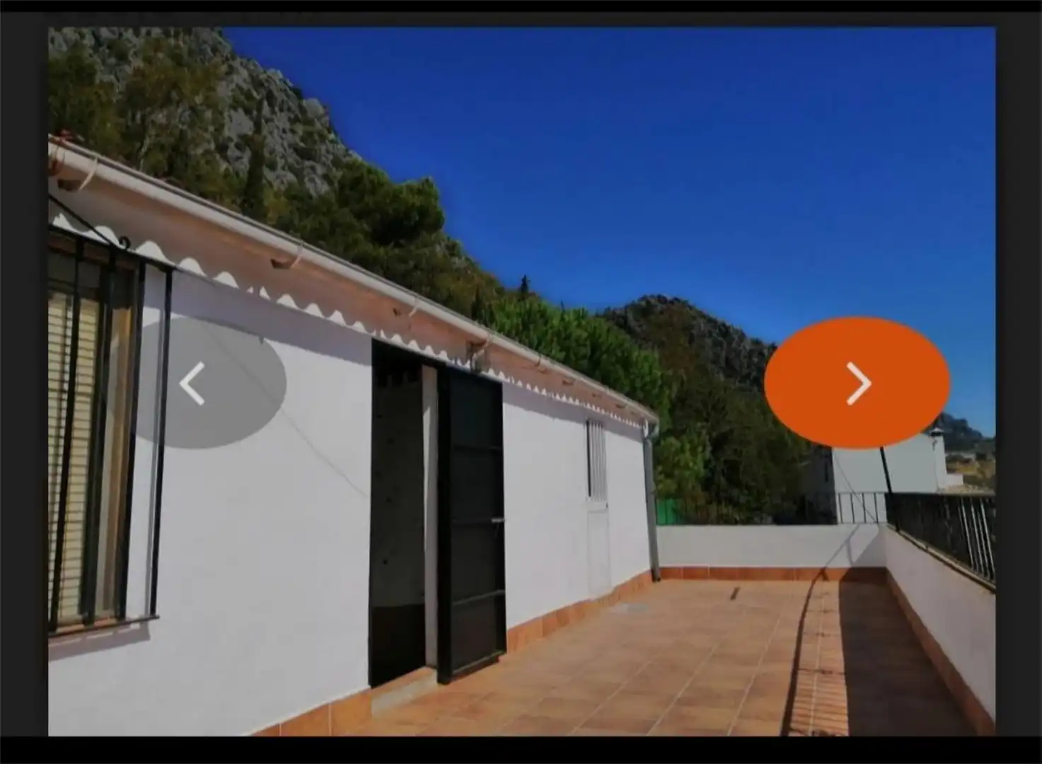 Vista exterior de Finca rústica en venda en Benaoján amb Aire condicionat, Calefacció i Jardí privat