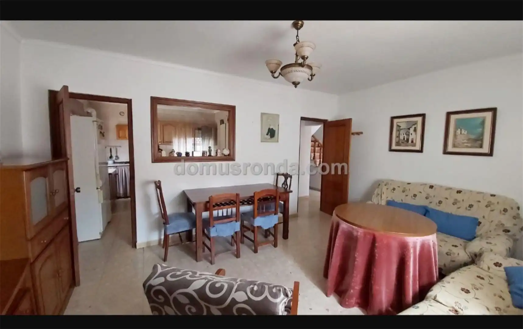 Sala d'estar de Finca rústica en venda en Benaoján amb Aire condicionat, Calefacció i Jardí privat