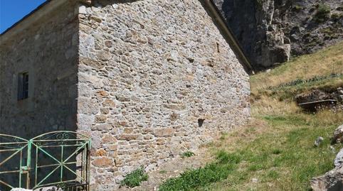 Foto 2 de Casa adosada en venda a Calle Real, Cabrillanes, León