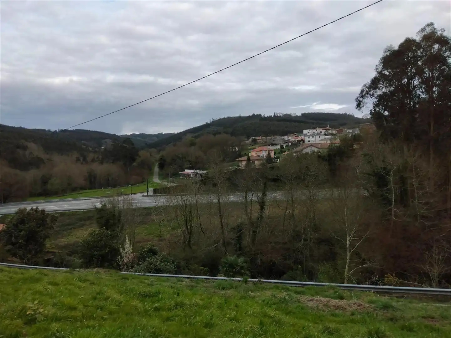 Vista exterior de Finca rústica en venda en Cesuras amb Jardí privat i Balcó