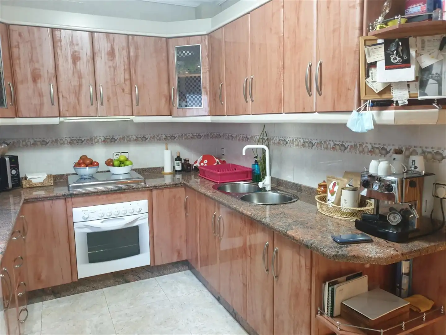 Casa adosada en venta en Calle Escorial, 15, Beas de Segura Cocina de Casa adosada en venta en Beas de Segura con Calefacción y Terraza