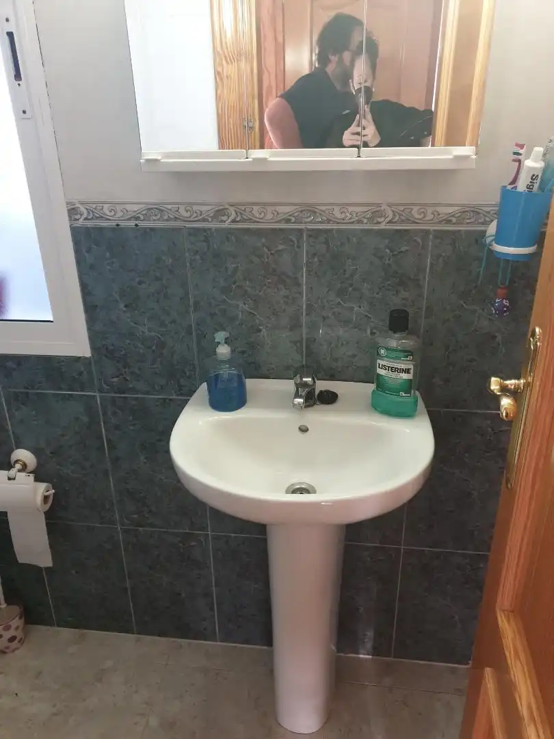 Casa adosada en venta en Calle Escorial, 15, Beas de Segura Baño de Casa adosada en venta en Beas de Segura con Calefacción y Terraza