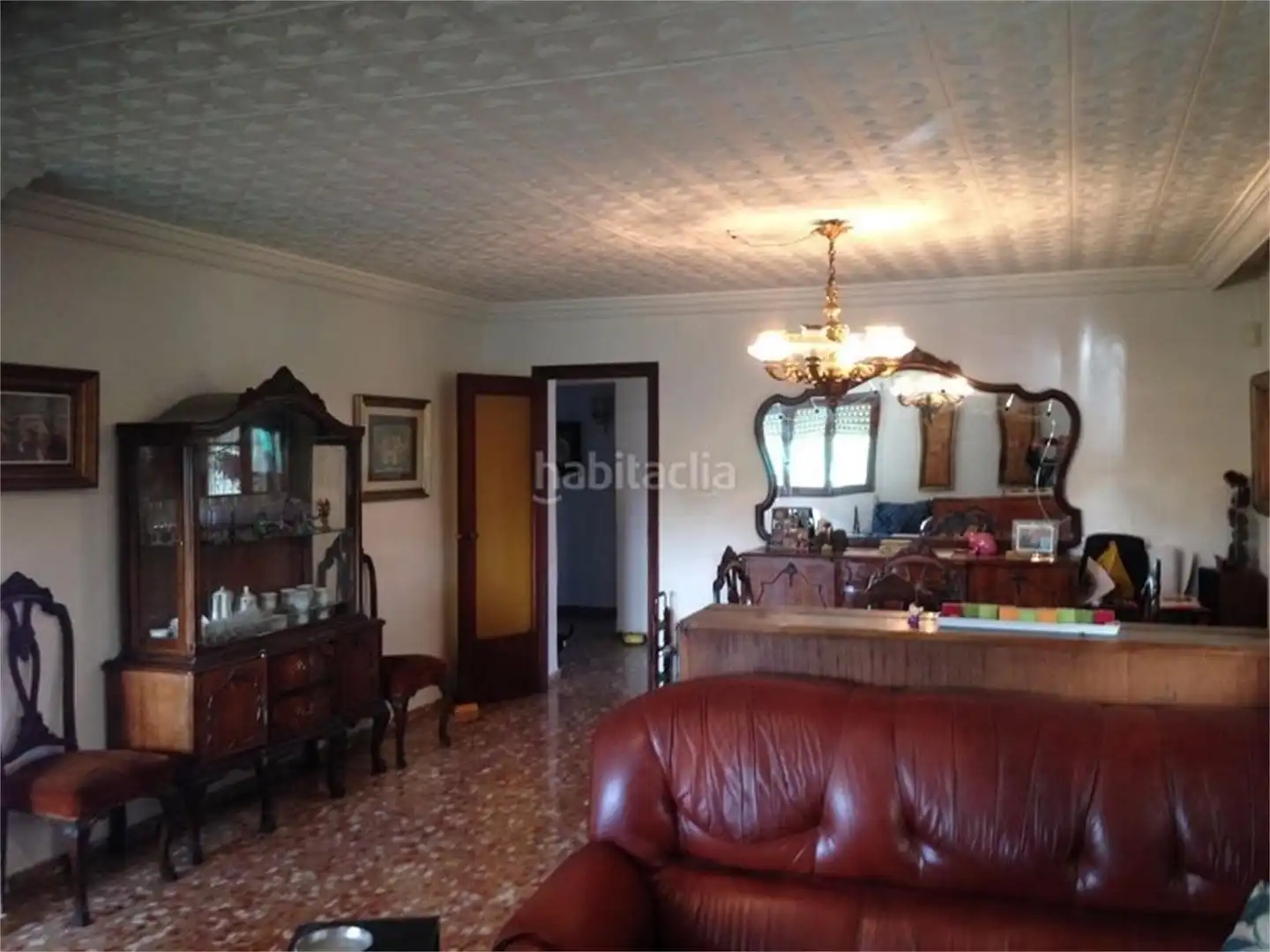 Casa o xalet en venda a Calle Font de Sala, 14, Sol y Luz Sala d'estar de Casa o xalet en venda en San Vicente del Raspeig / Sant Vicent del Raspeig amb Terrassa, Piscina i Balcó