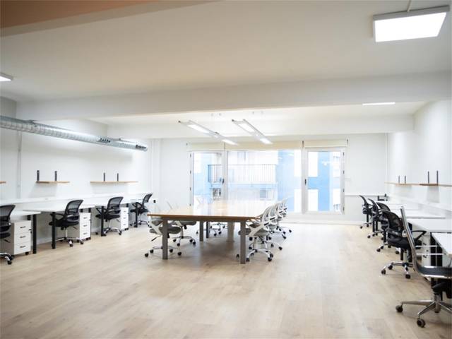 Oficina en Alquiler en Calle de Cardenal Belluga, 3 en Santo Domigo