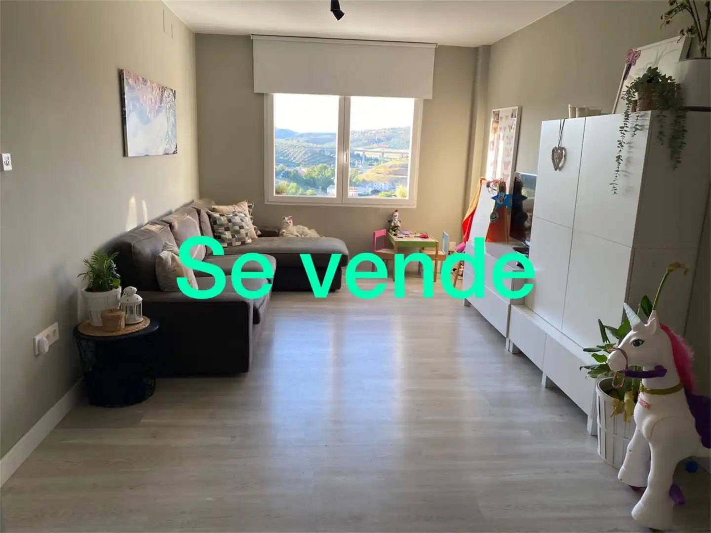 Casa adosada en venda a Urbanización Los Rosales, Iznalloz Dormitori de Casa adosada en venda en Iznalloz amb Aire condicionat, Calefacció i Jardí privat